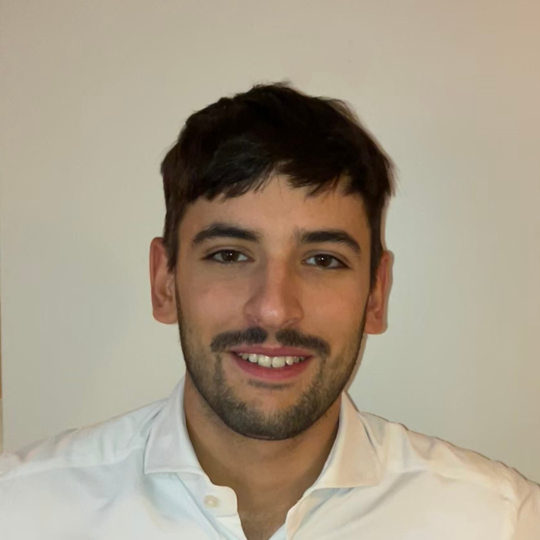 Headshot of Paul Davis